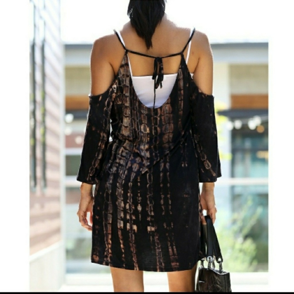 LAST 1 ⭐OFF THE SHOULDER TIE DYE DRESS - Picture 3 of 3